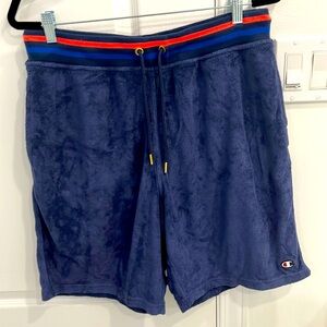 CHAMPION - shorts - size Large